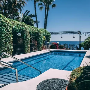Carabeo Hotel Nerja