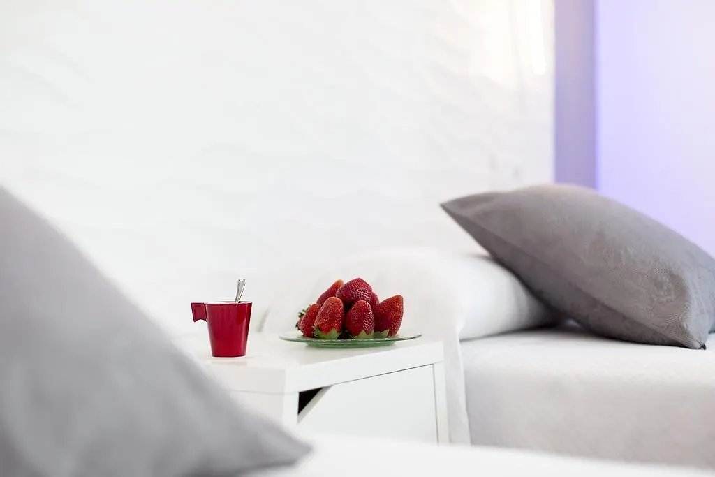 Hostal Alhambra - Adults Only Nerja 2*,