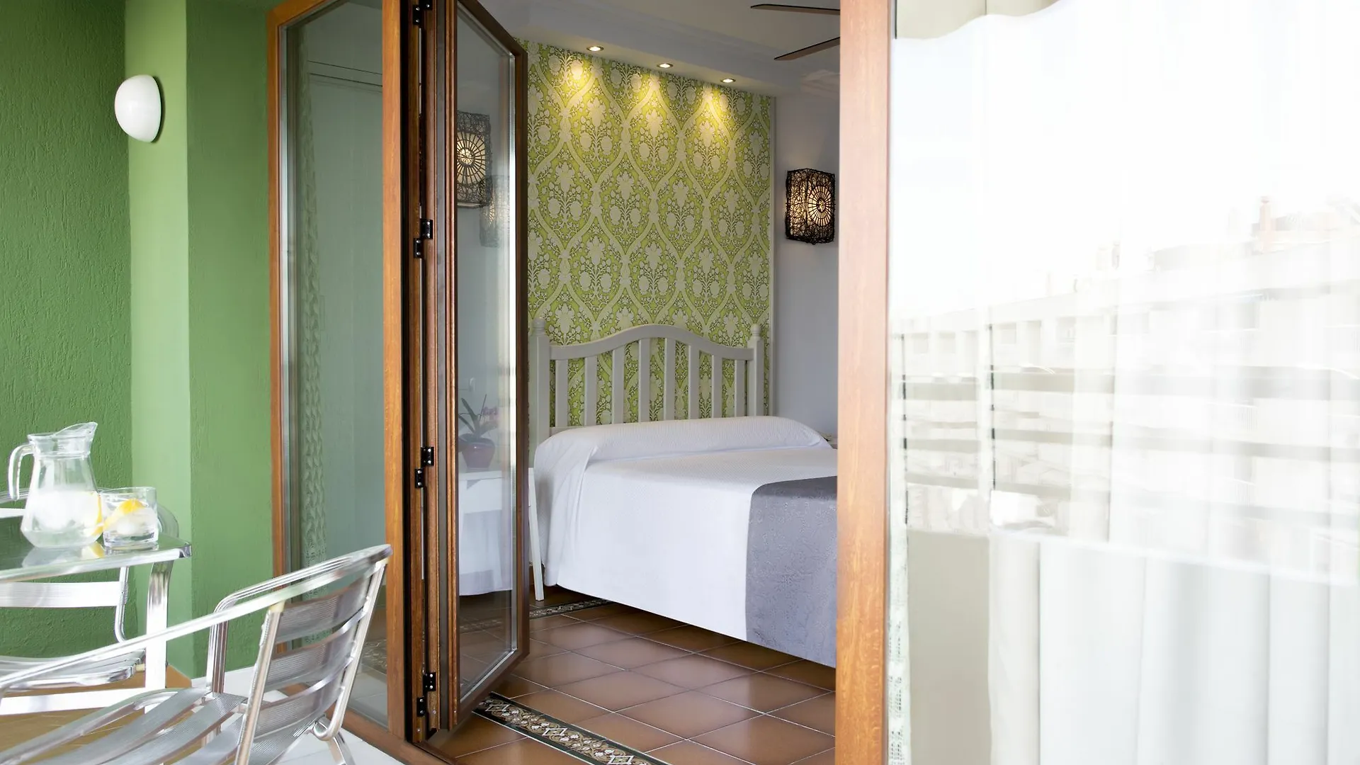 Hostal Alhambra - Adults Only Nerja 2*,  Spain
