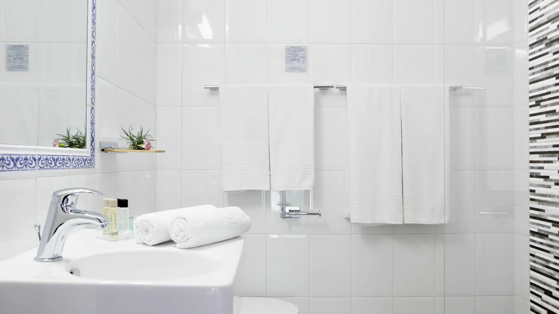Hostal Alhambra - Adults Only Nerja Casa de hóspedes